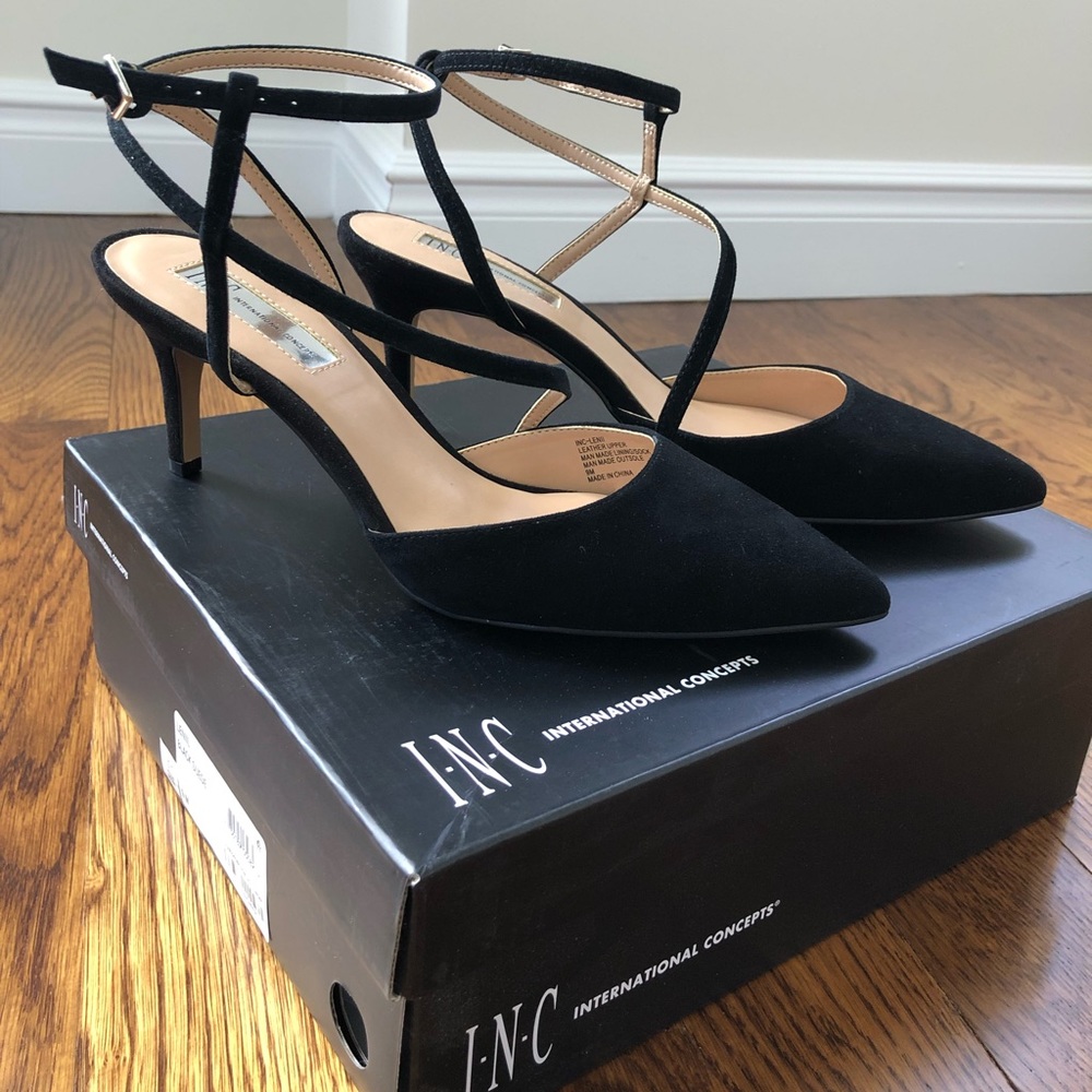 Kitten heels